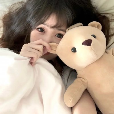 陌生人被困密室逐步揭开真相